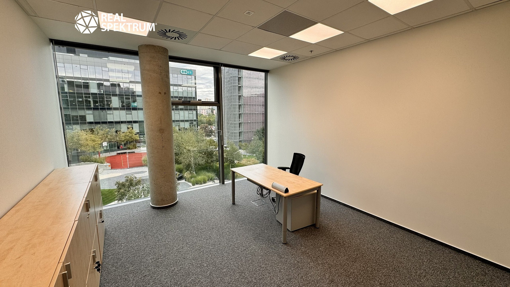 Pronájem kancelářských prostor 684 m² ve 4. NP, Palachovo náměstí, Brno – pohled 5
