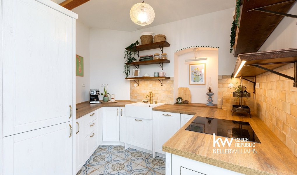 Prodej domu 271 m² s pozemkem 3 312 m², Křeč – náhled fotky 5