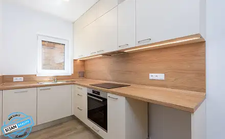 Pronájem bytu 1+1 25 m²