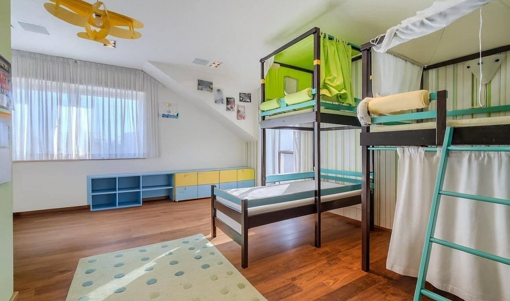 Prodej domu 700 m² s pozemkem 1 893 m², Roztoky – náhled fotky 12