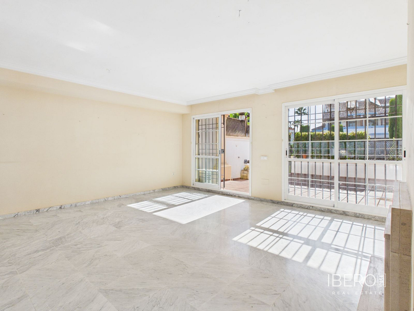 Casa 5+kk – Marbella, Barrio Alto - Vista 4