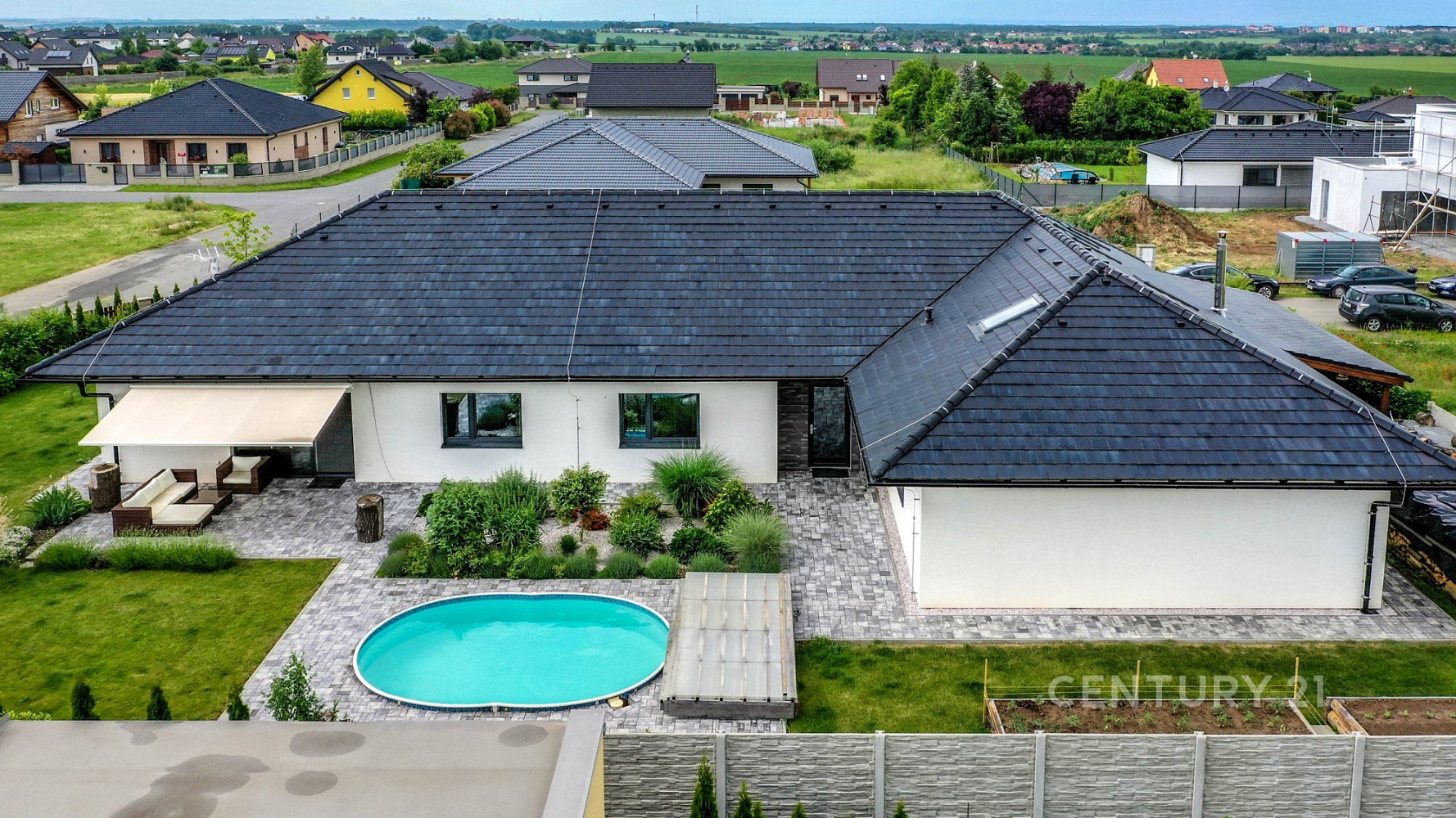 Prodej domu 417 m² s pozemkem 1 139 m²