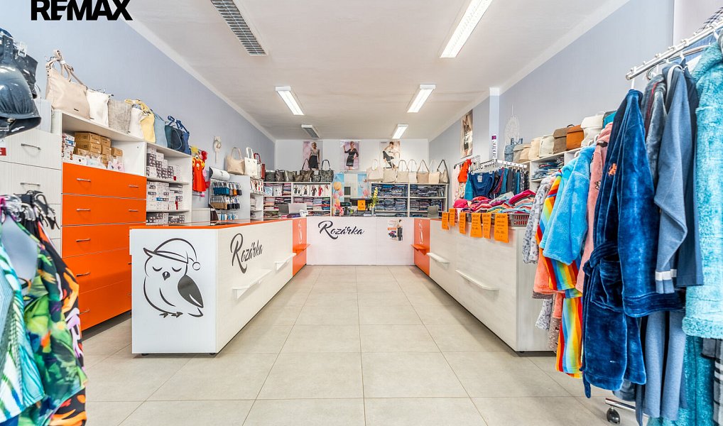 Prodej domu 642 m² s pozemkem 480 m², Litoměřice – náhled fotky 27