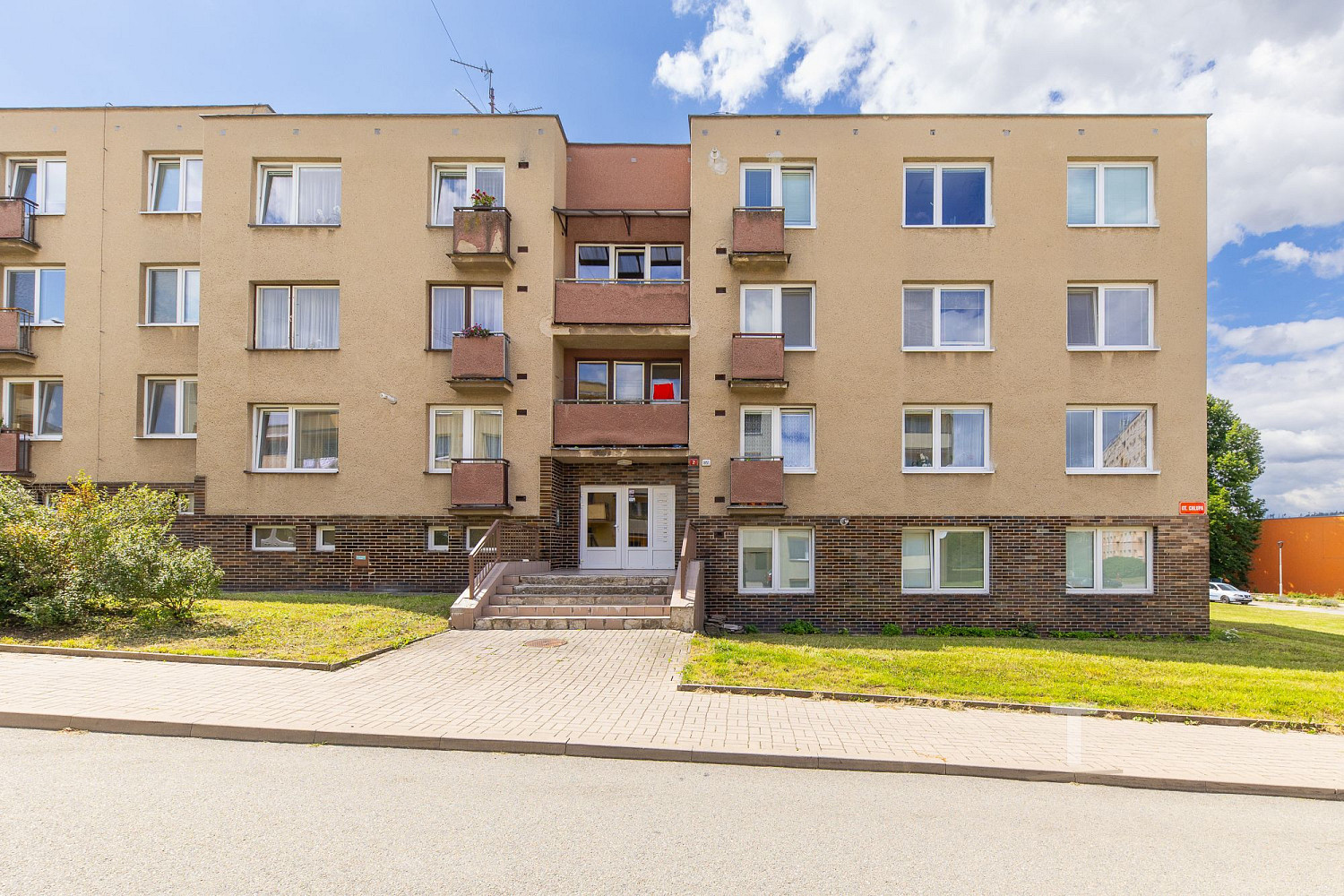 3 rooms, 61.0 m² in Boskovice_Cz