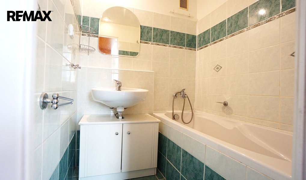 Prodej bytu 2+1 64 m², Nové Strašecí – náhled fotky 13