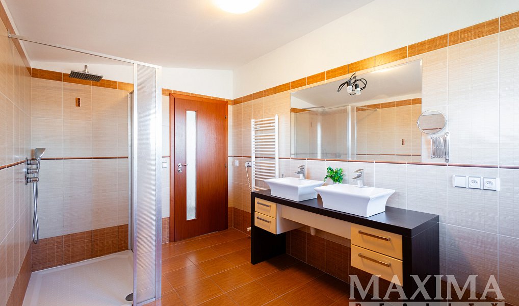 Prodej domu 250 m² s pozemkem 1 421 m², Sedlec-Prčice – náhled fotky 7