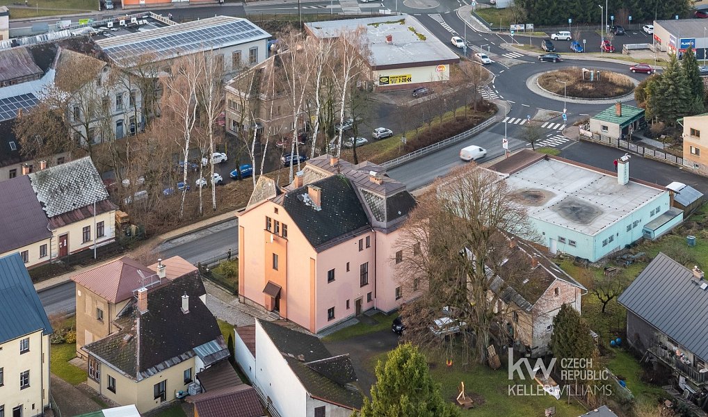 Prodej domu 434 m² s pozemkem 2 176 m², Jilemnice – náhled fotky 48