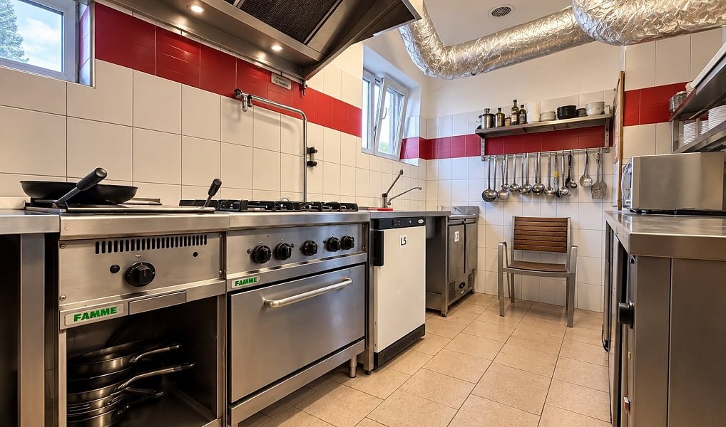 Pronájem restaurace 229 m², Louny – náhled fotky 9