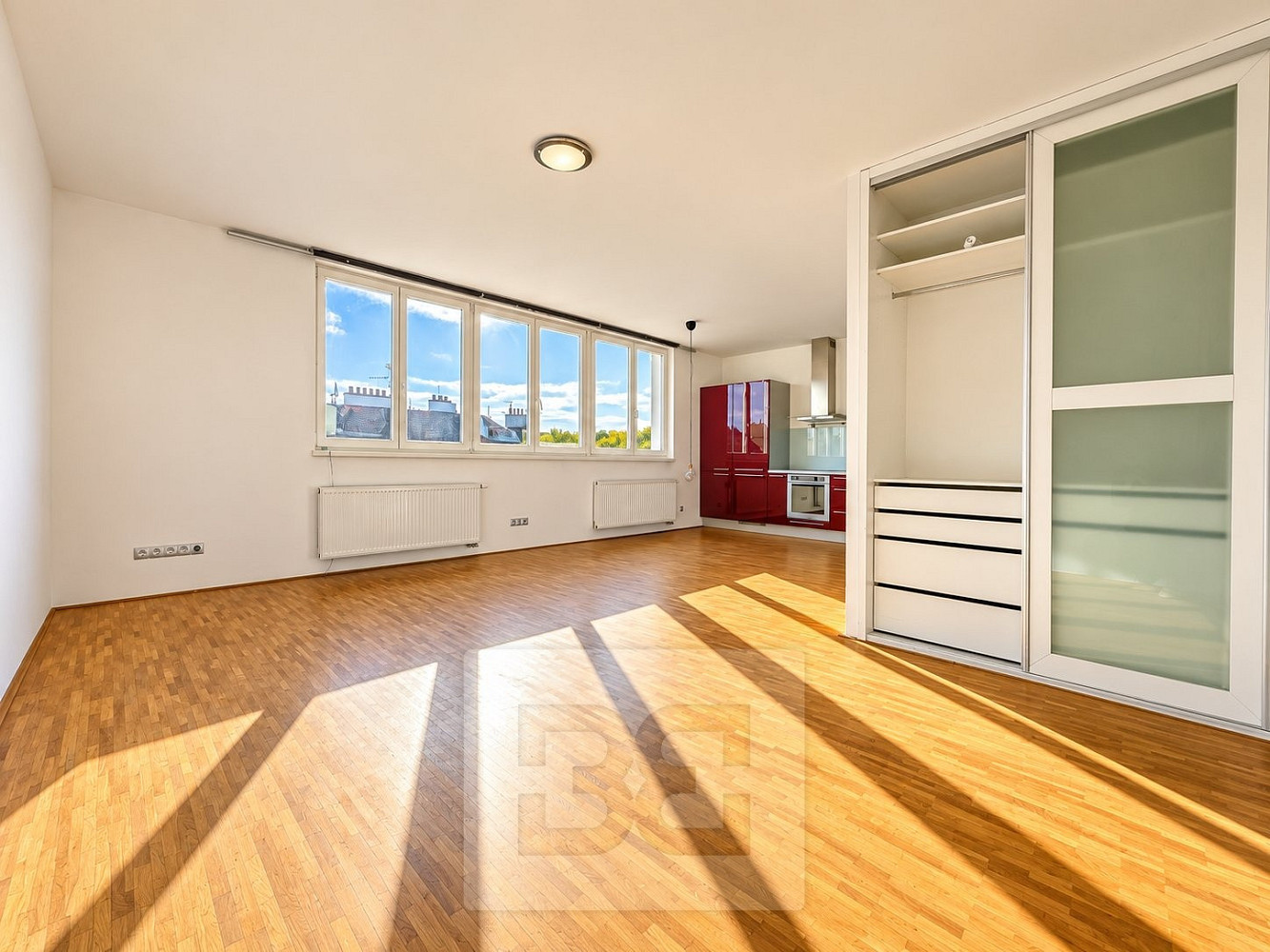 Pronájem bytu 1+kk 41 m²