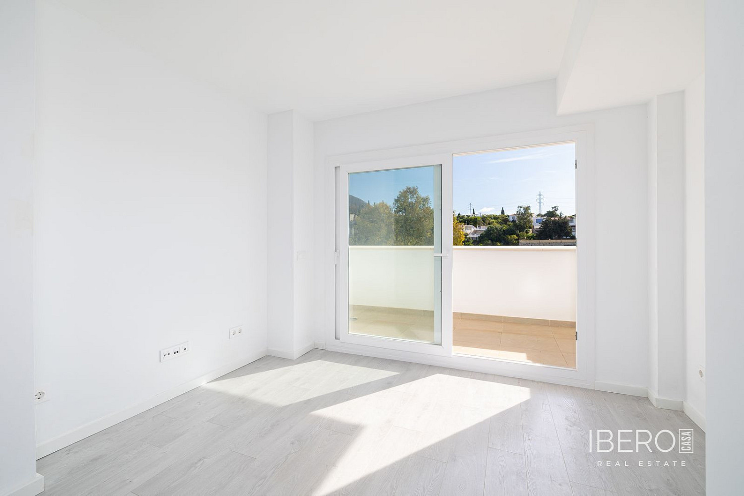Prodej bytu 4+kk 112 m² — photo 3