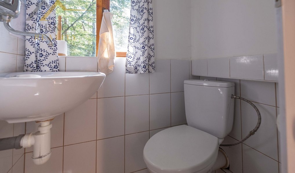 Prodej chaty/chalupy 39 m² s pozemkem 1 m², Hluboká nad Vltavou – náhled fotky 12