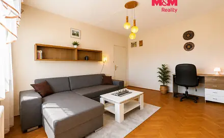 Prodej bytu 1+1 36 m², Okružní, Karlovy Vary - Stará Role