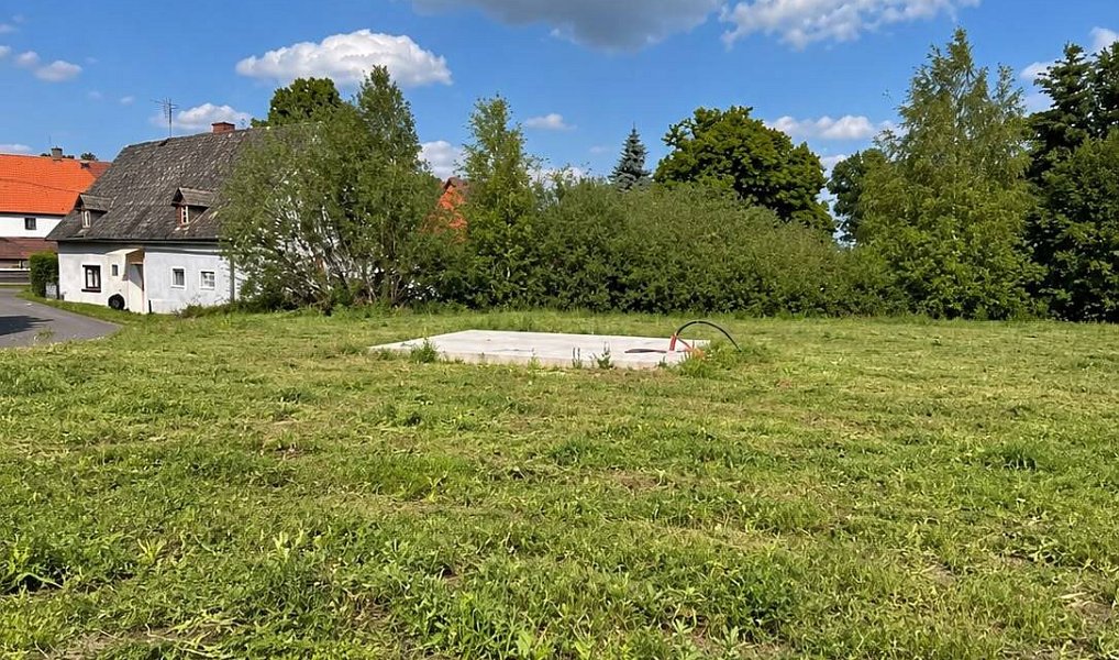 Prodej stavebního pozemku 1 778 m², Dětřichov – náhled fotky 2