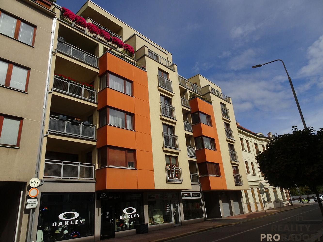 Pronájem bytu 2+kk 63 m²