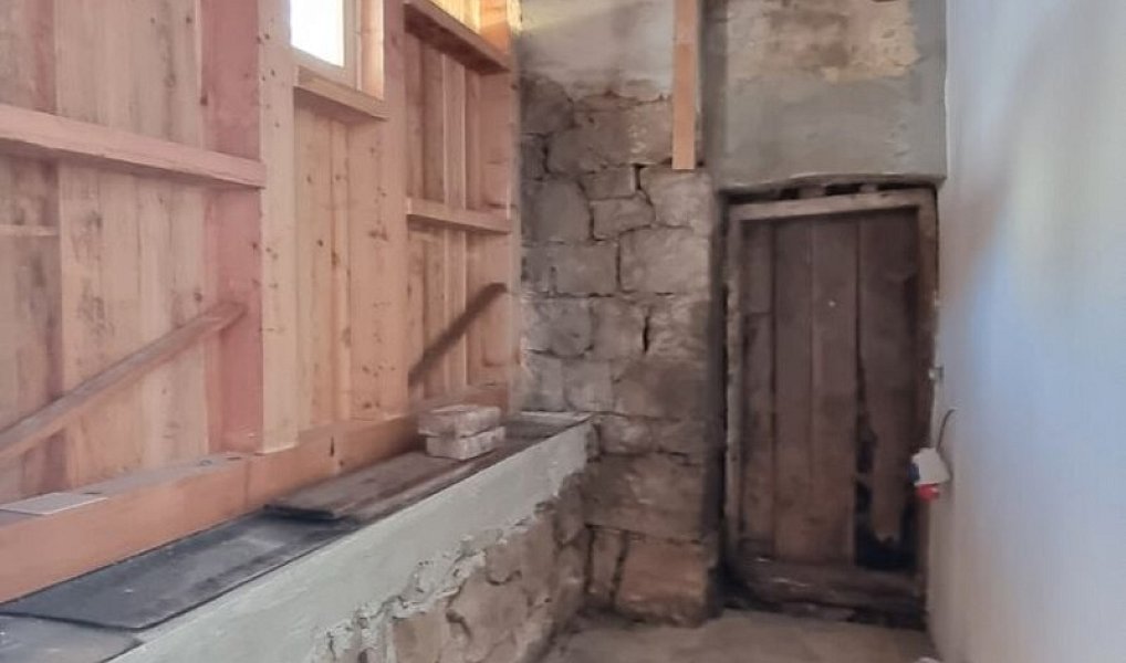 Prodej chaty/chalupy 164 m² s pozemkem 285 345 m², Vsetín – náhled fotky 41
