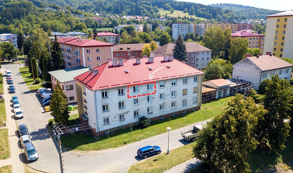 Pronájem bytu 1+1 30 m², Vsetín – náhled fotky 3