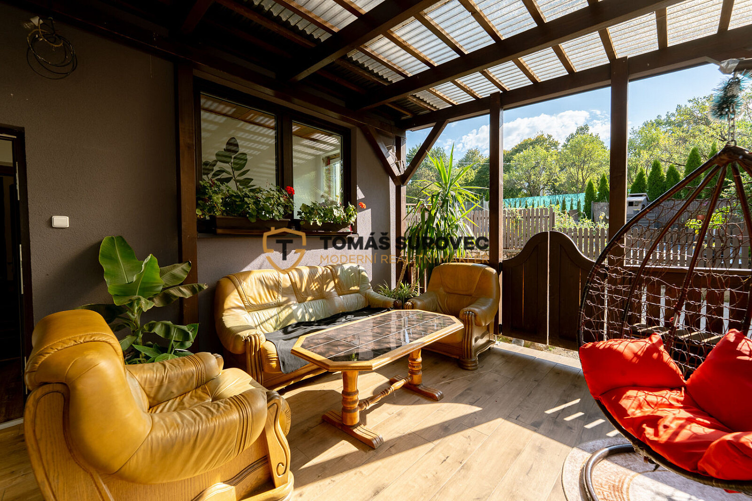 Prodej domu 263 m² s pozemkem 2 100 m² – fotografie 4