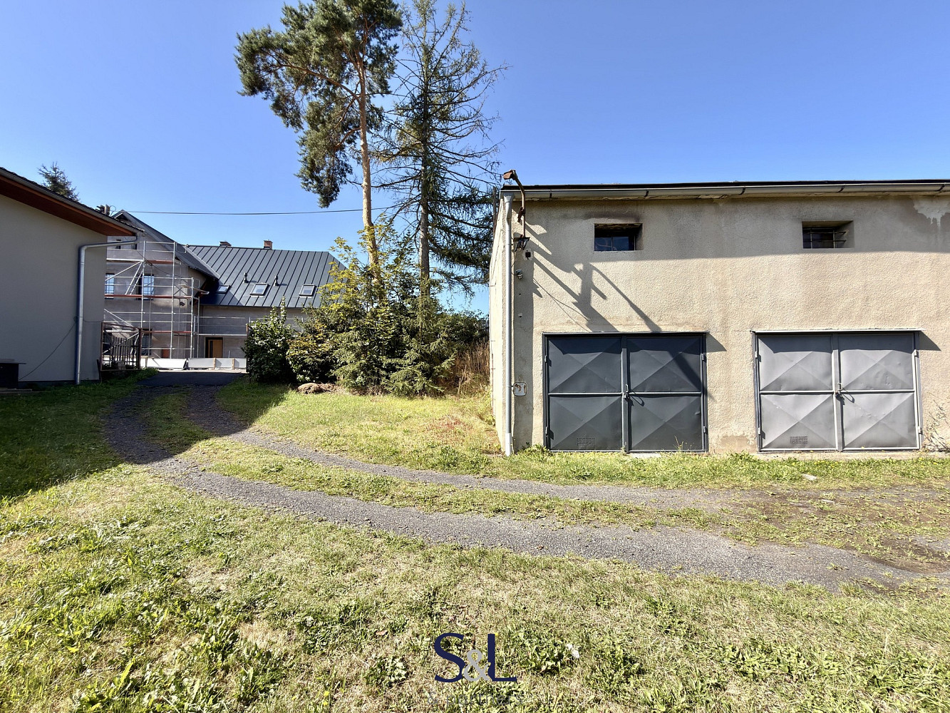 Prodej garáže 24 m2 po rekonstrukci, Nový Bor – fotografie 2