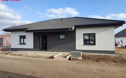 Prodej stavebního pozemku 1 113 m², Vykáň, okres Nymburk