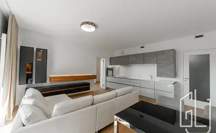 Pronájem bytu 2+kk 60 m²