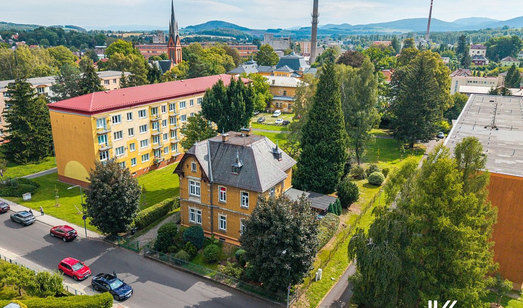 Prodej domu 260 m² s pozemkem 1 552 m², Varnsdorf – náhled fotky 57