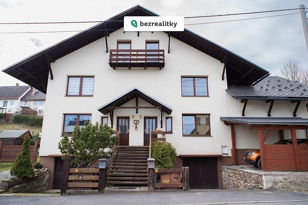 Prodej domu 340 m² s pozemkem 1 268 m² — photo 2