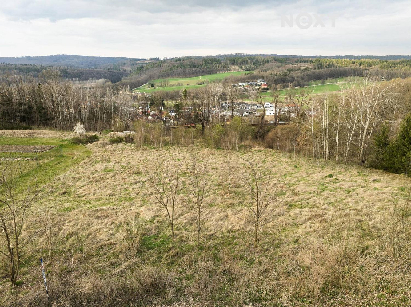 Prodej stavebního pozemku 3 048 m² – fotografie 4