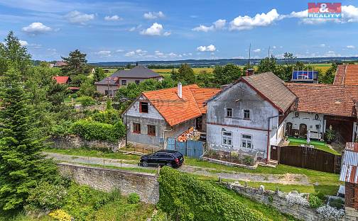 Prodej domu 186 m² s pozemkem 186 m², Hroubovice, okres Chrudim