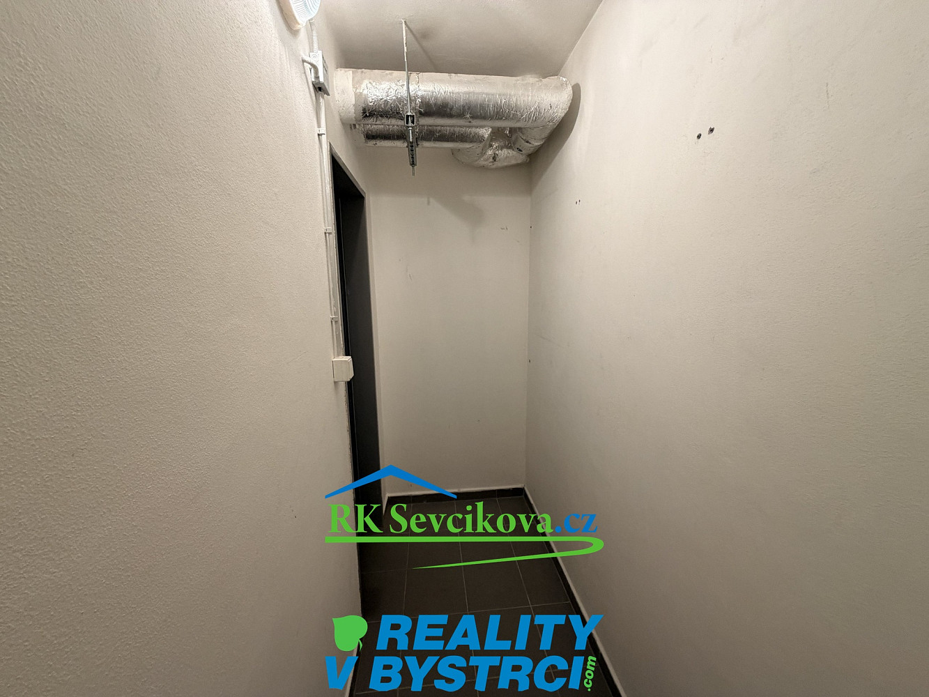 Pronájem komerčního objektu (jiného typu) 3 m² – fotografie 3