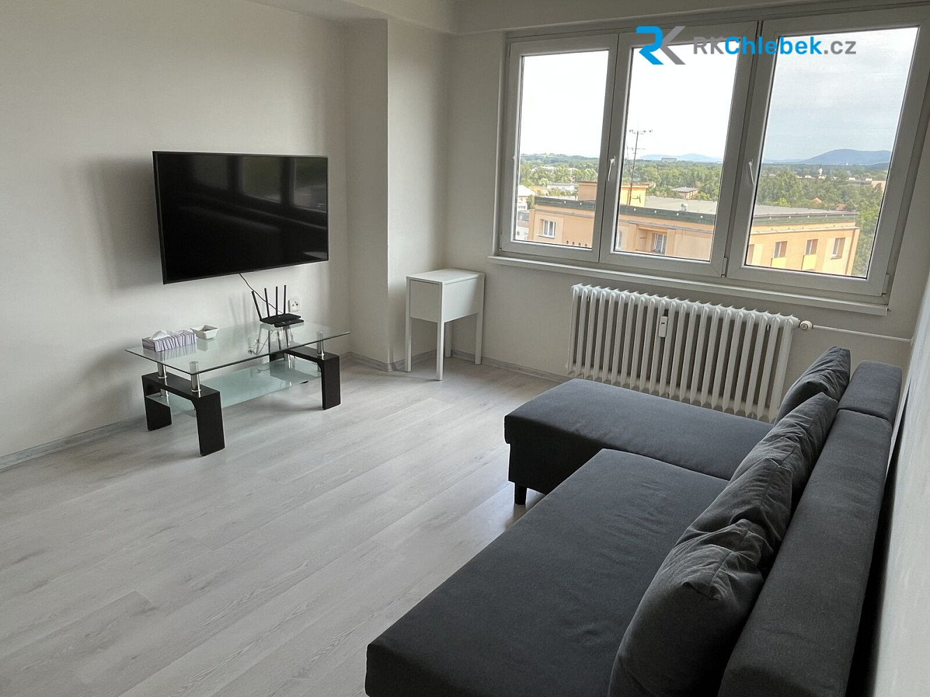 Pronájem bytu 2+kk 42 m² — photo 3