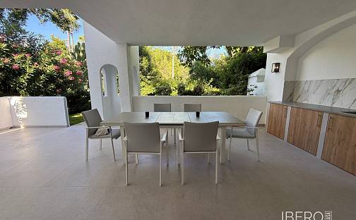 Prodej bytu 4+kk 150 m², Estepona, Španělsko