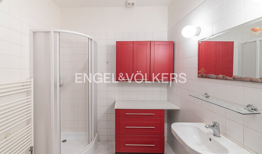 Pronájem bytu 1+kk 35 m², Praha – náhled fotky 4