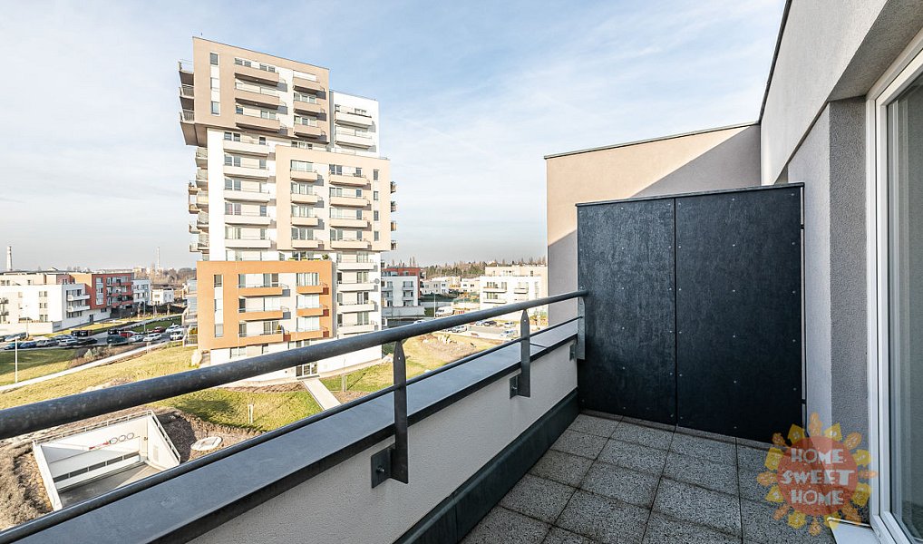 Pronájem bytu 3+kk 82 m², Praha – náhled fotky 12