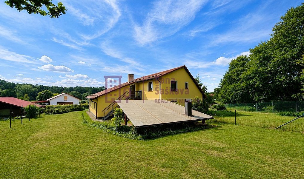 Prodej domu 210 m² s pozemkem 2 641 m², Rodvínov – náhled fotky 22