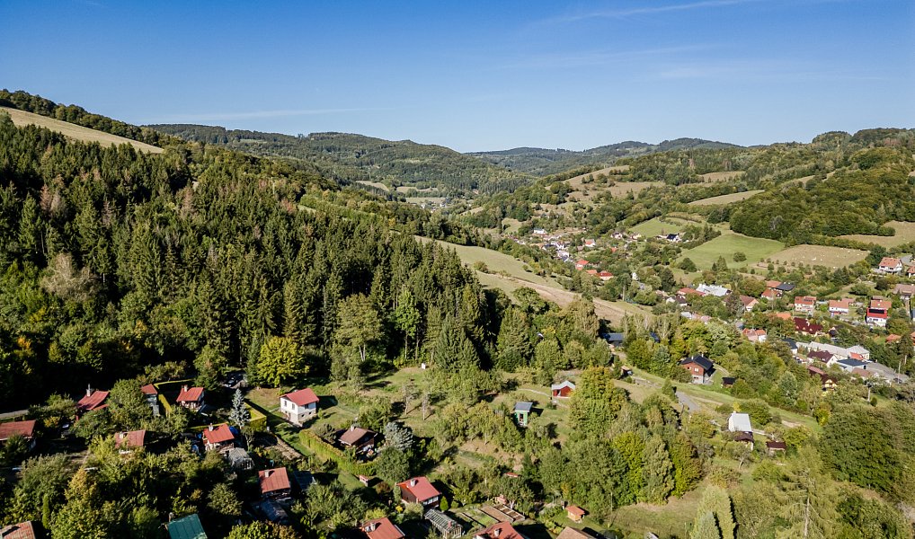 Prodej chaty/chalupy 32 m² s pozemkem 463 m², Vsetín – náhled fotky 23