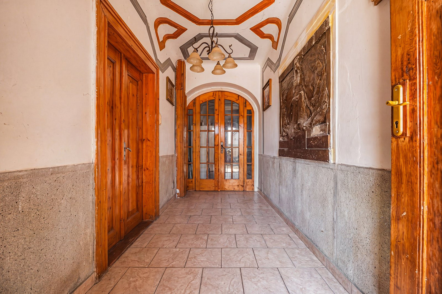 Prodej domu 2 956 m² s pozemkem 5 482 m² — photo 3