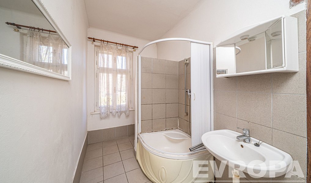 Prodej výrobních prostor 1 279 m², Vrchlabí – náhled fotky 16