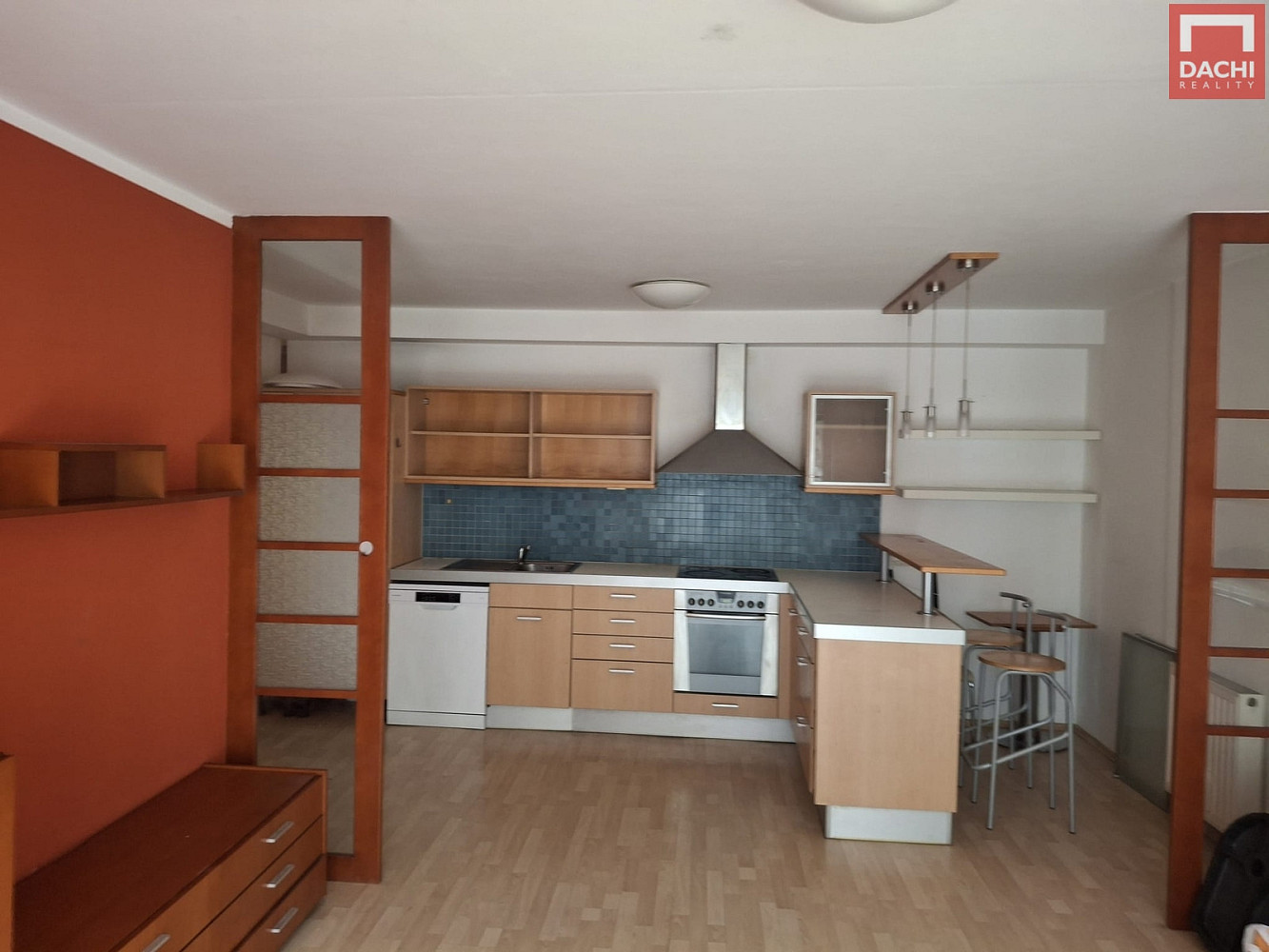 Pronájem bytu 3+kk 106 m² — photo 2