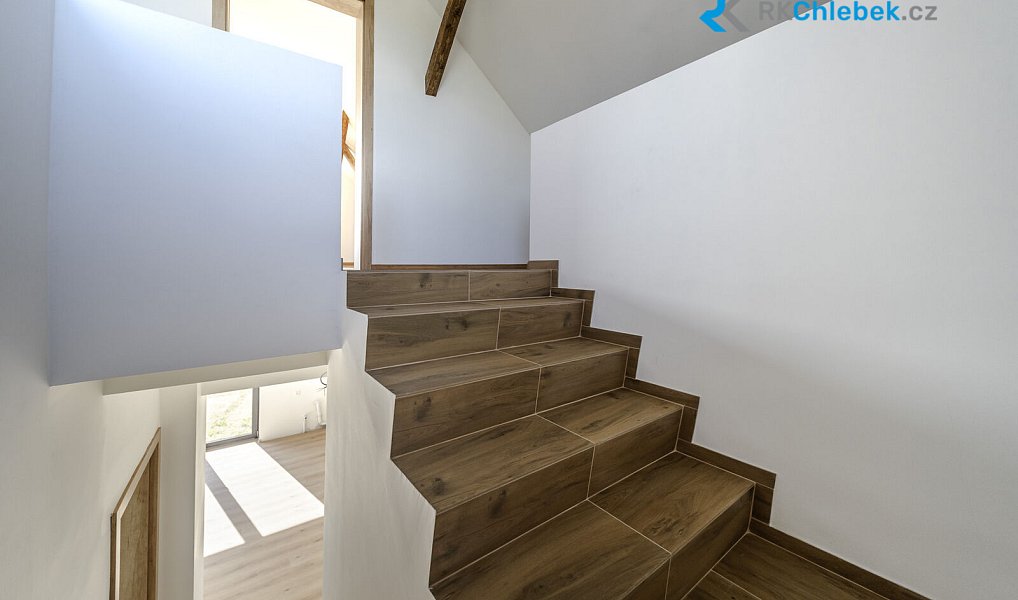 Prodej domu 120 m² s pozemkem 827 m², Horní Domaslavice – náhled fotky 37