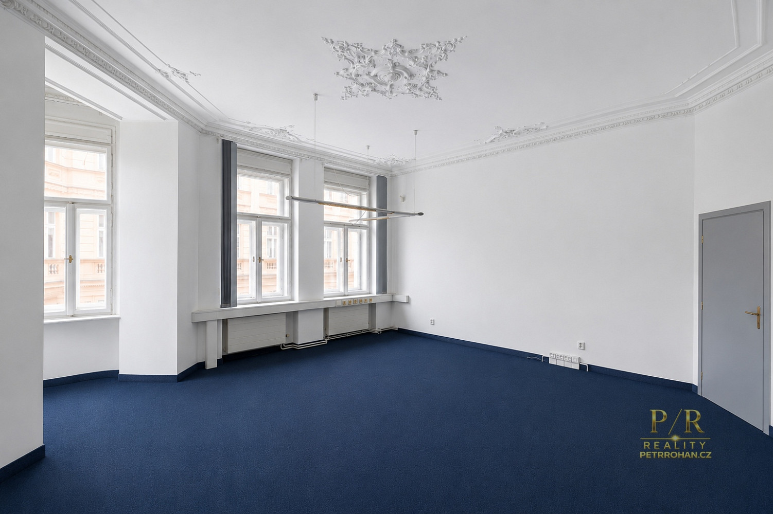 Pronájem kanceláře 15 m² – fotografie 4
