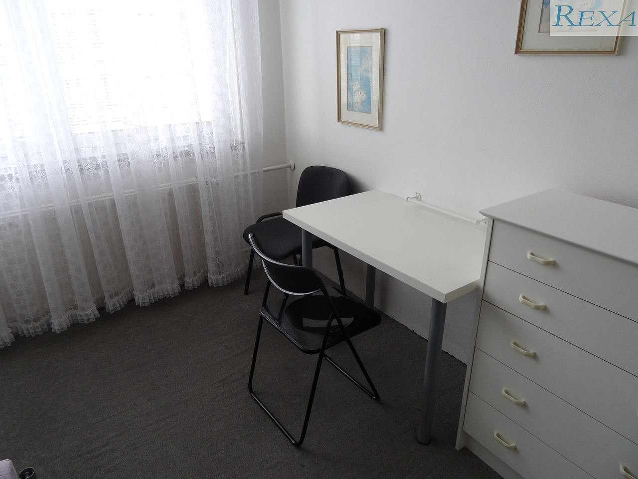 Pronájem pokoje 20 m² – fotografie 5