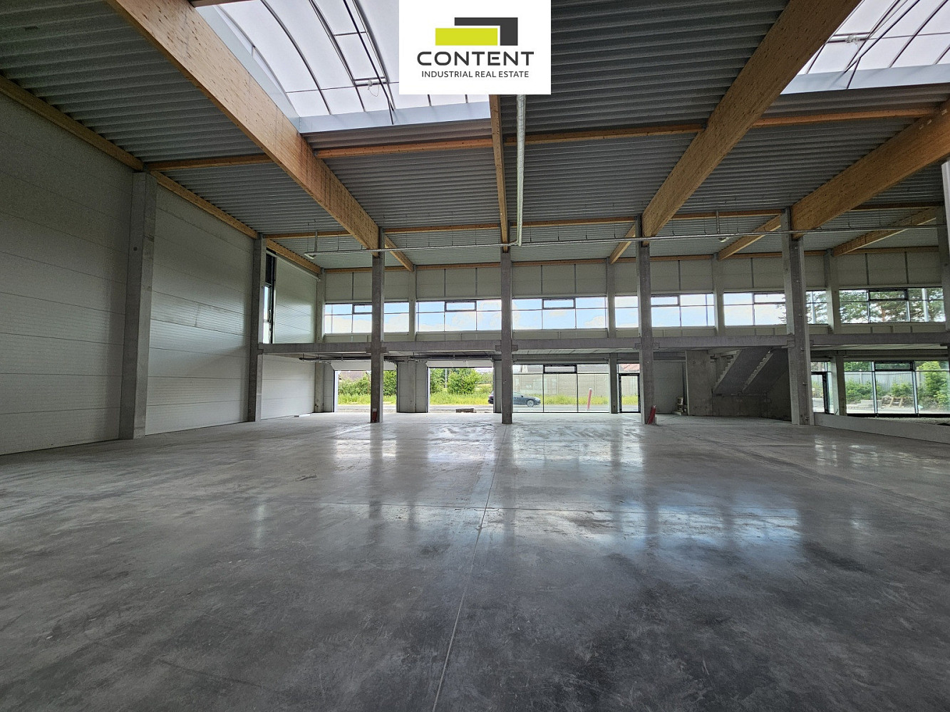 Pronájem skladovacích prostor 1 000 m²