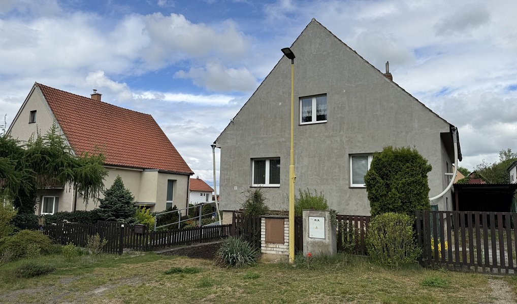Prodej domu 198 m² s pozemkem 800 m², Kly – náhled fotky 40