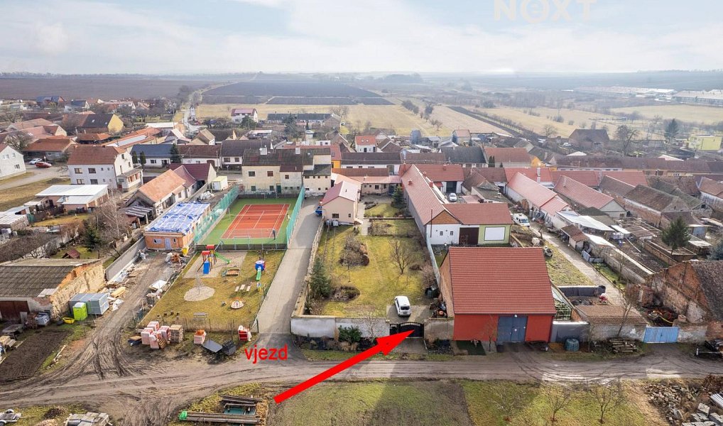 Prodej domu 255 m² s pozemkem 1 620 m², Šumice – náhled fotky 4