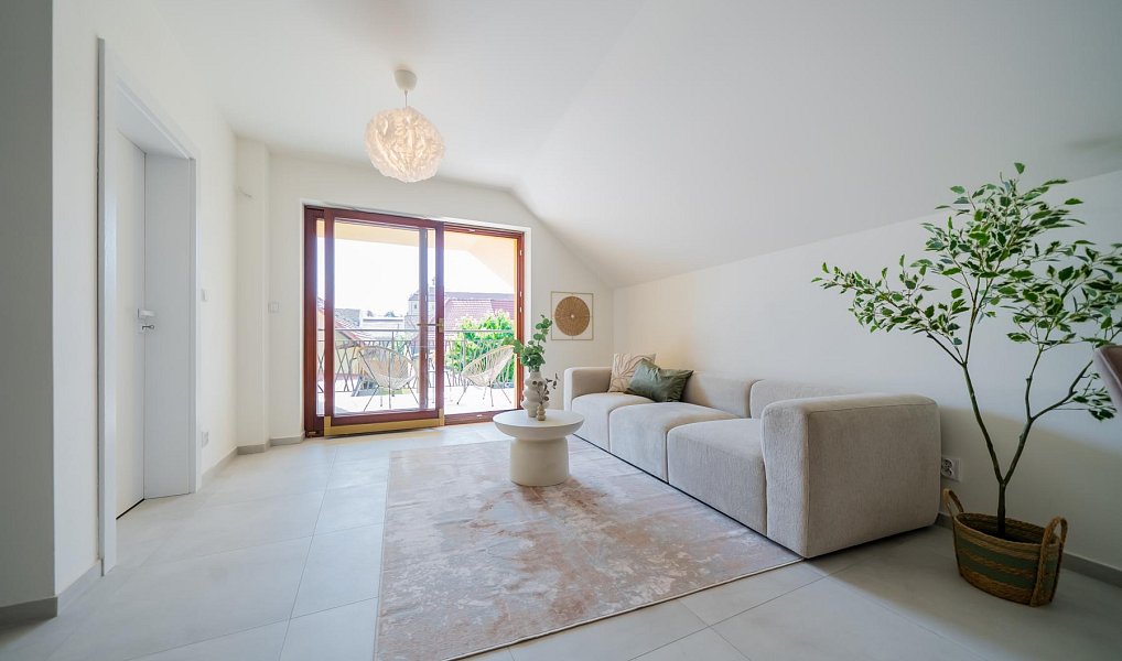 Prodej bytu 3+kk 79 m², Valtice – náhled fotky 16