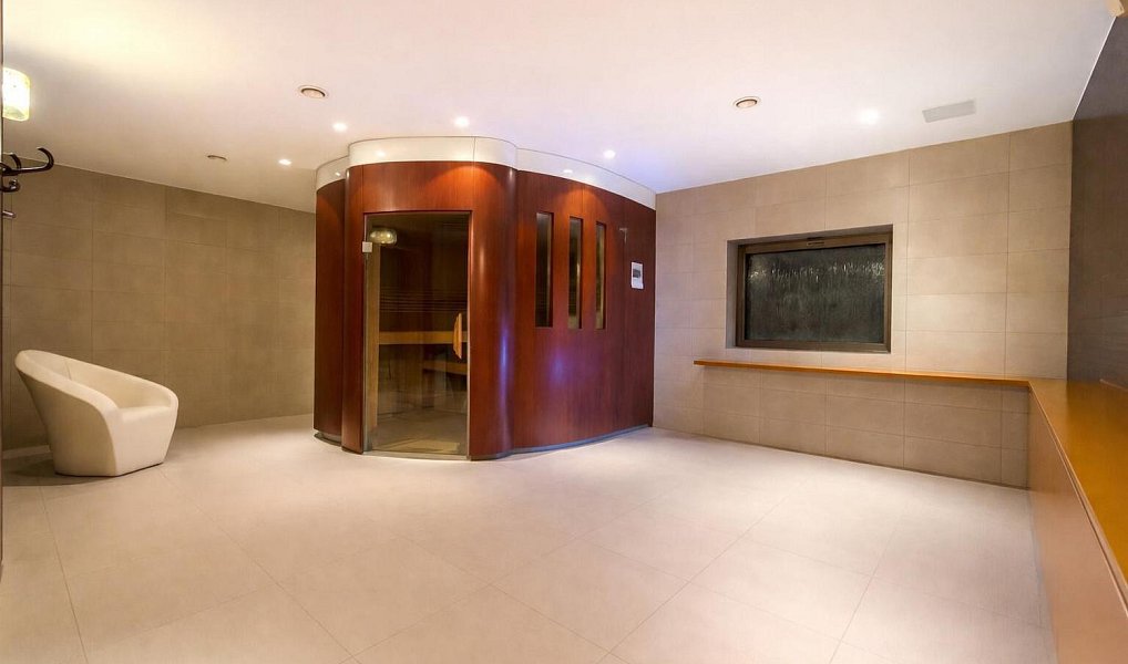 Prodej domu 700 m² s pozemkem 1 893 m², Roztoky – náhled fotky 24