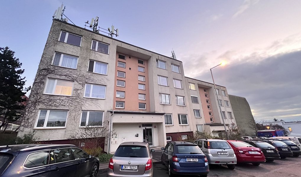 Pronájem bytu 1+kk 38 m², Praha – náhled fotky 11