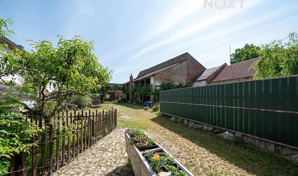 Prodej domu 253 m² s pozemkem 7 571 m², Palonín – náhled fotky 6