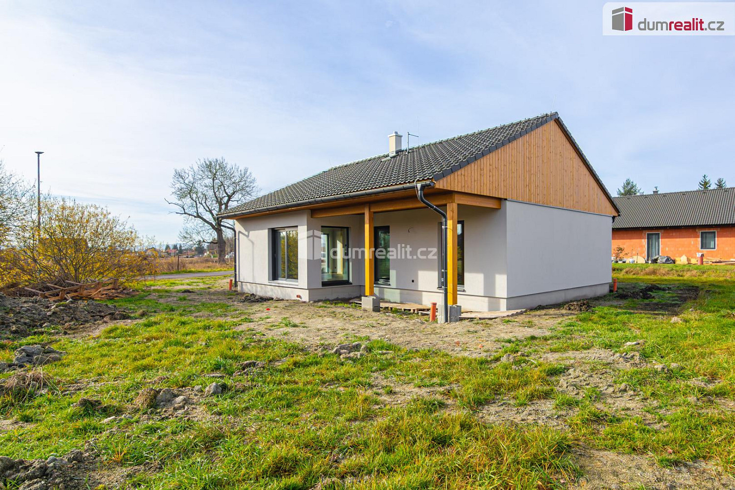 Prodej domu 90 m² s pozemkem 909 m² — photo 3