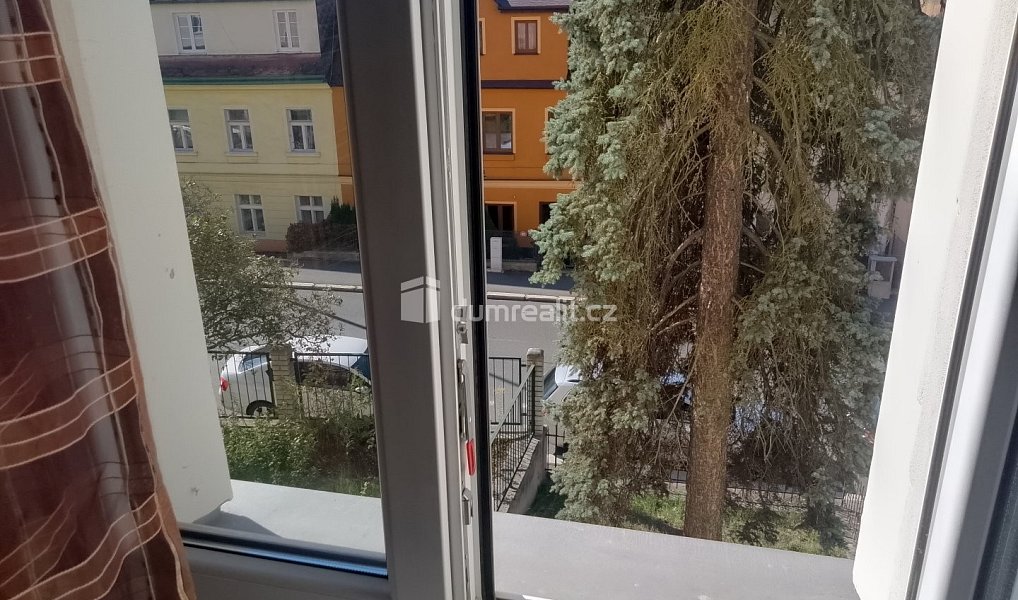 Pronájem bytu 1+1 39 m², Karlovy Vary – náhled fotky 16